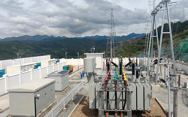 Le projet photovoltaïque WUyi Taoxi 60MW est connecté au réseau pour produire de l'électricité